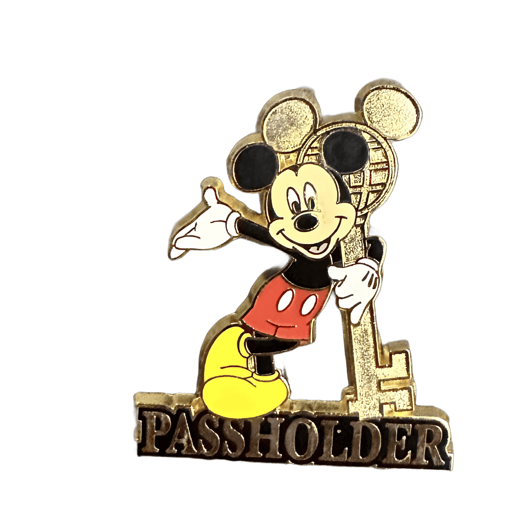 2004 - Gold Key Mickey Disney pin