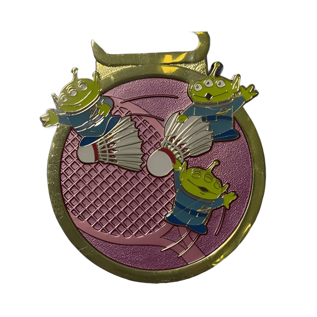 A5 - Aliens Badminton Medal Disney pin