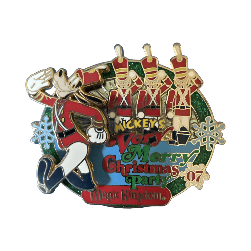 Goofy Disney pin