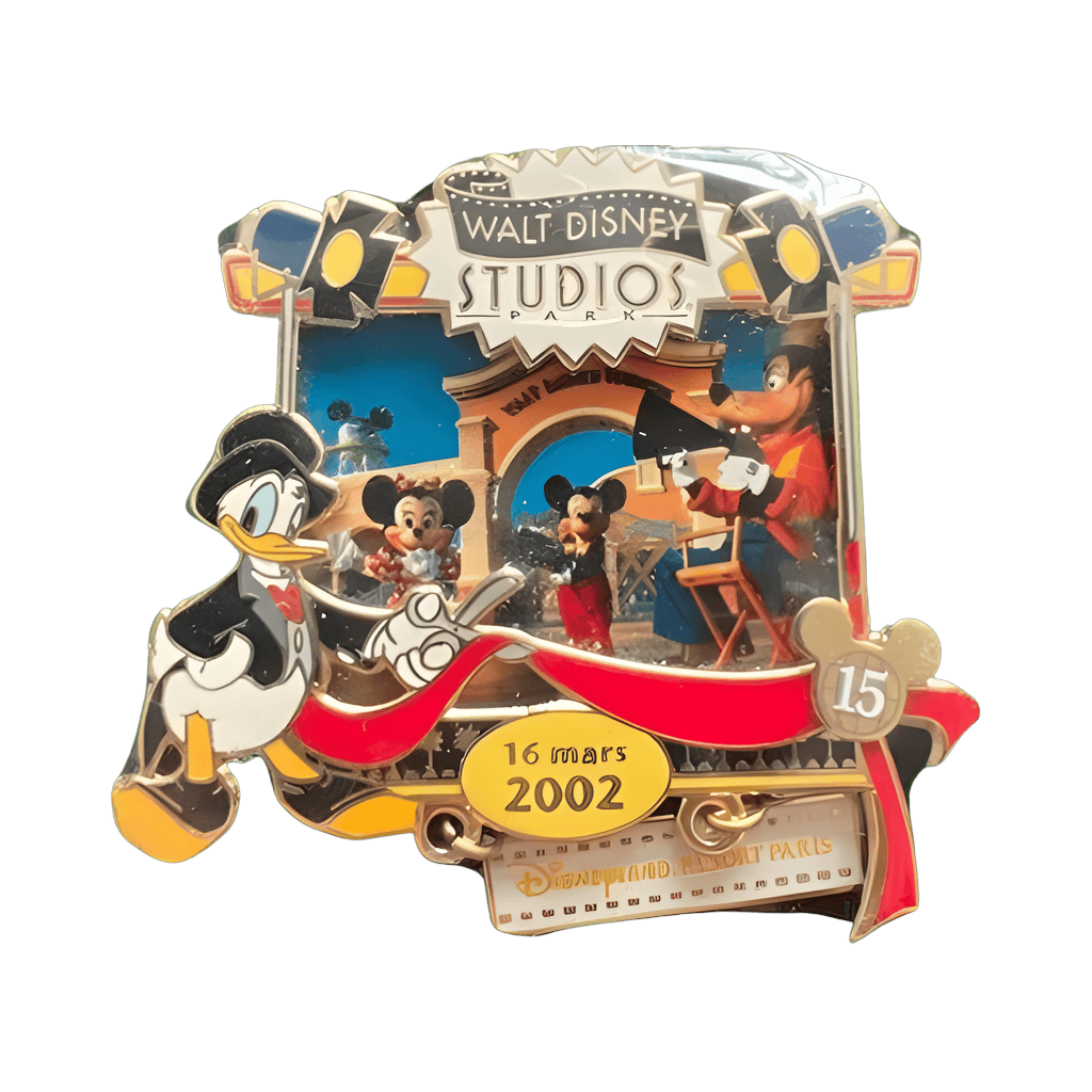 2002 Walt Disney Studios with Donald Duck Disney pin
