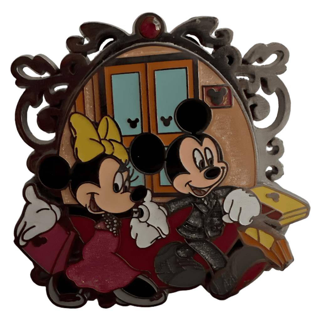 Mickey and Minnie go Shopping Disney pin
