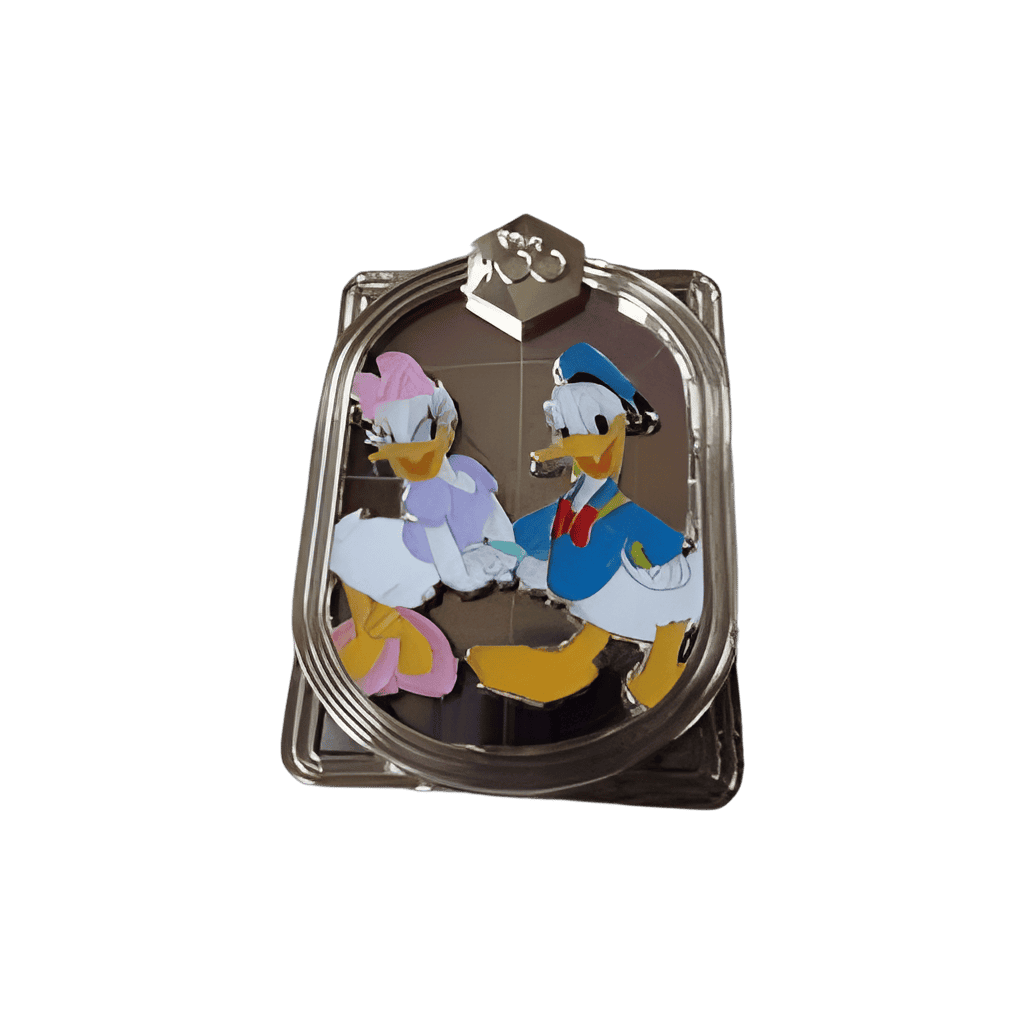 Donald and Daisy Disney pin