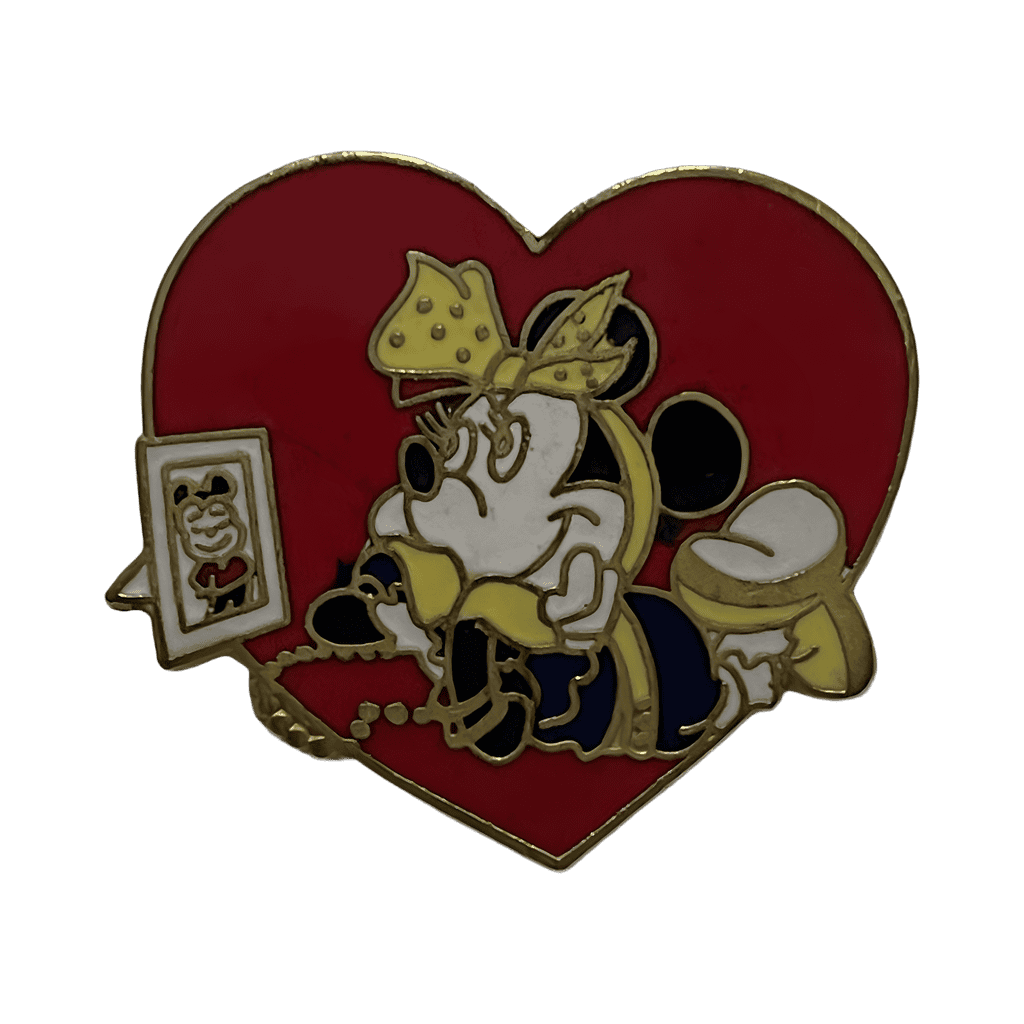 Dreaming Minnie in Heart Disney pin