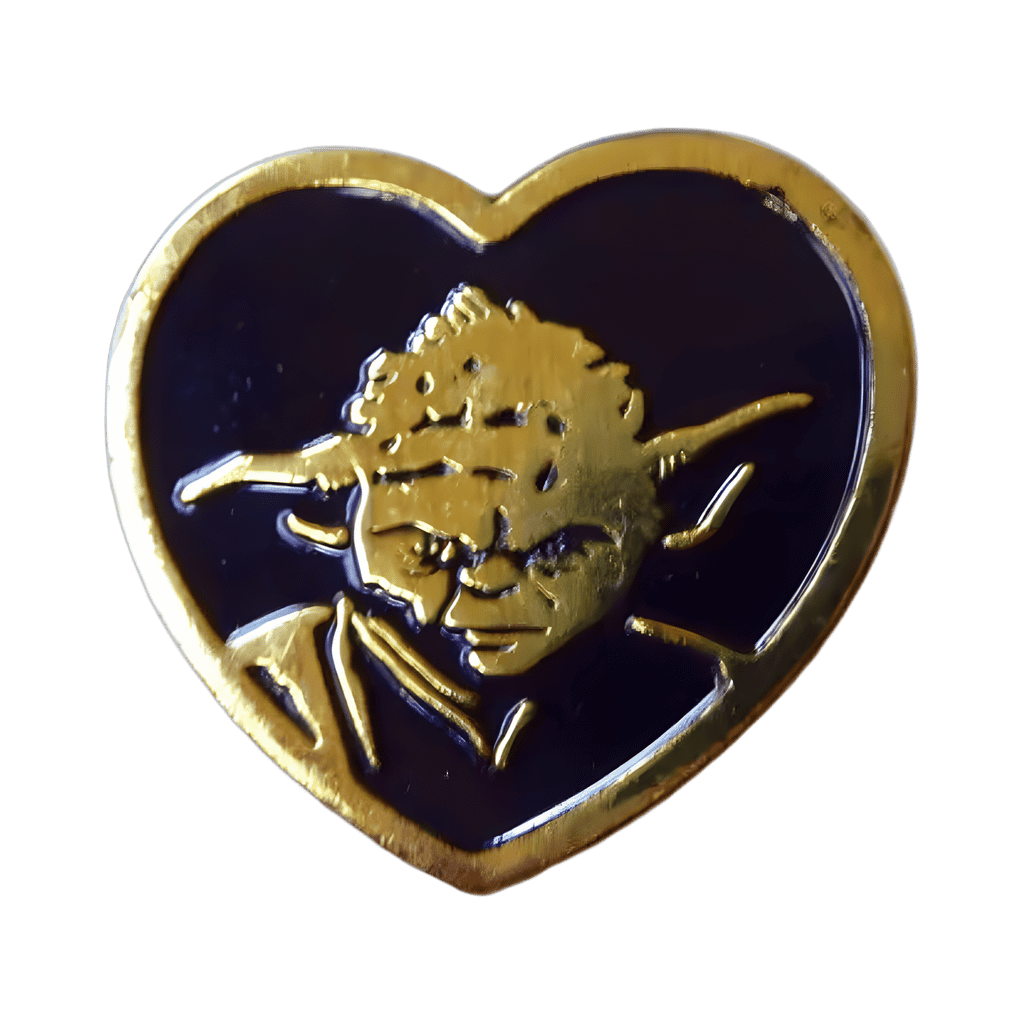 Yoda Gold Heart Disney pin