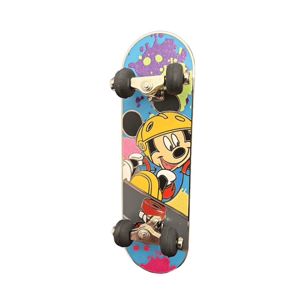 Mickey Skateboard Disney pin
