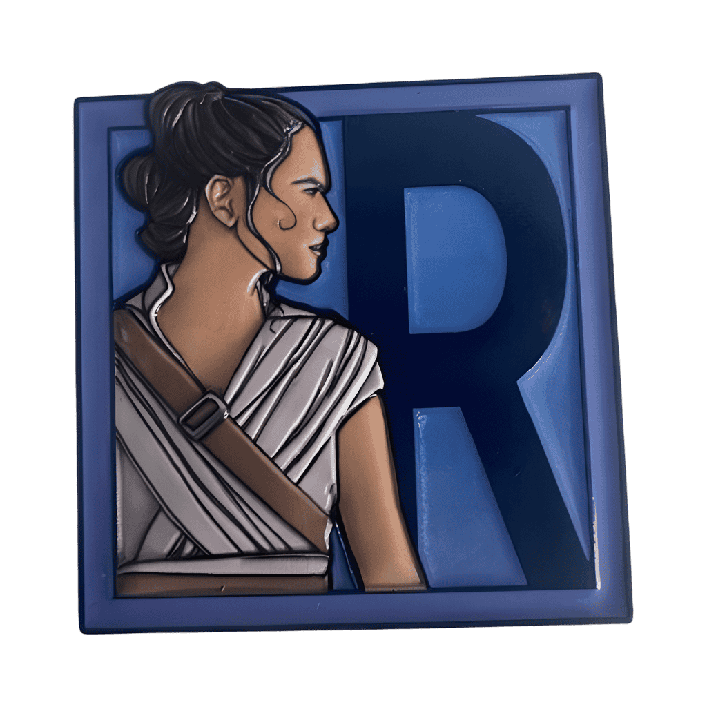 R - Rey Disney pin