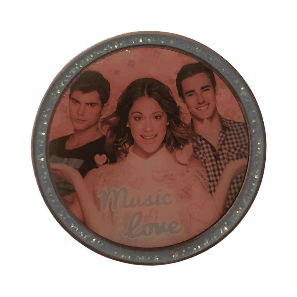 Violetta, Maxi, and Tomás (Music Love) Disney pin