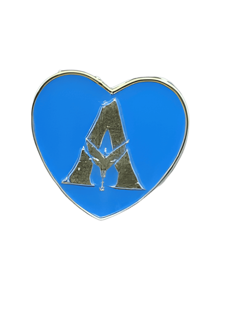 2022 'Avatar: The Way of Water' Variety Gold Heart Pin Disney pin