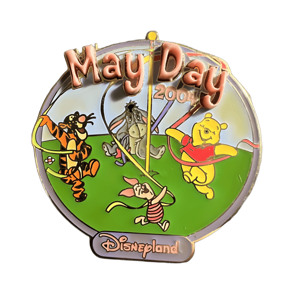 Winnie the Pooh and Friends 2004 Disney pin