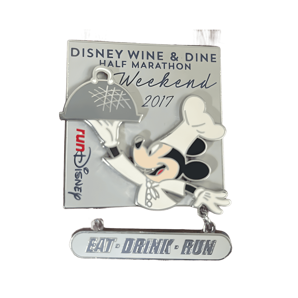 2017 - Eat, Drink, Run — Chef Mickey Dangle Disney pin