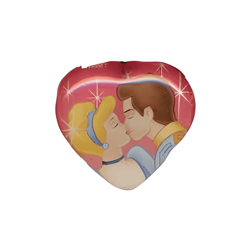 Cinderella & Prince Charming in Dome Disney pin