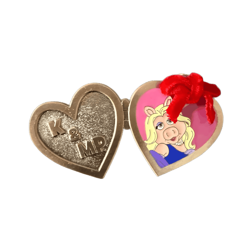 Miss Piggy Disney pin
