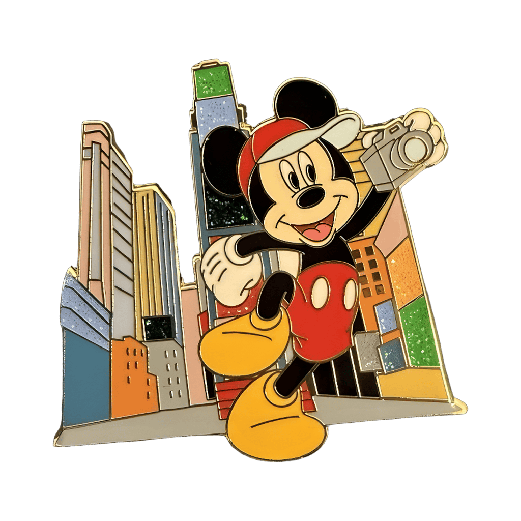 Mickey Mouse Tourist Disney pin