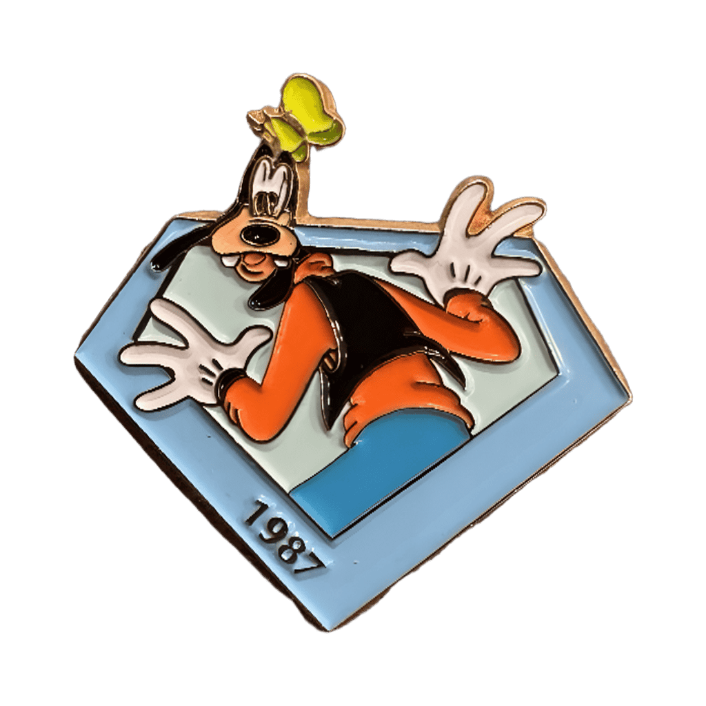 Goofy Disney pin