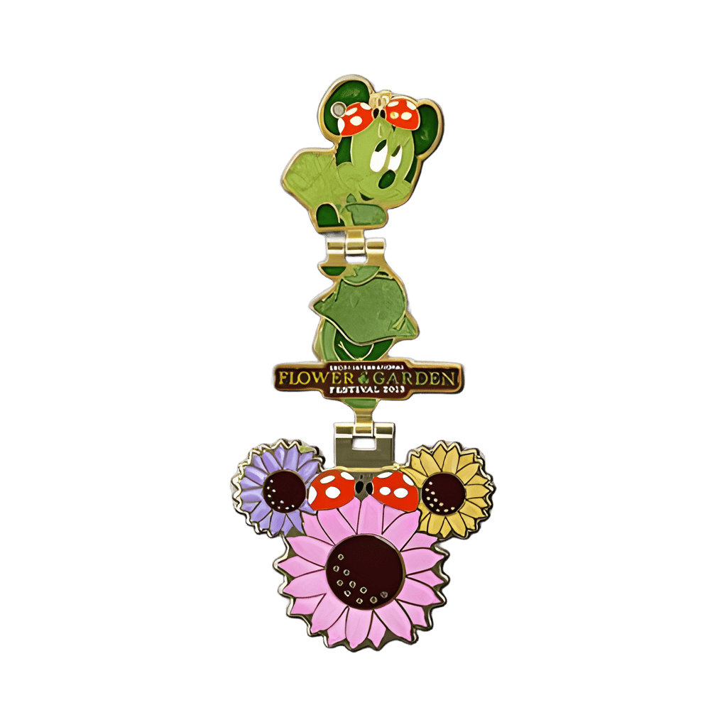 Minnie Mouse tri fold Disney pin