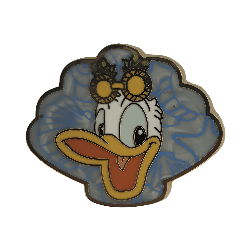 Donald Seashell Disney pin