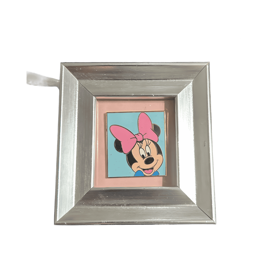 Minnie Disney pin