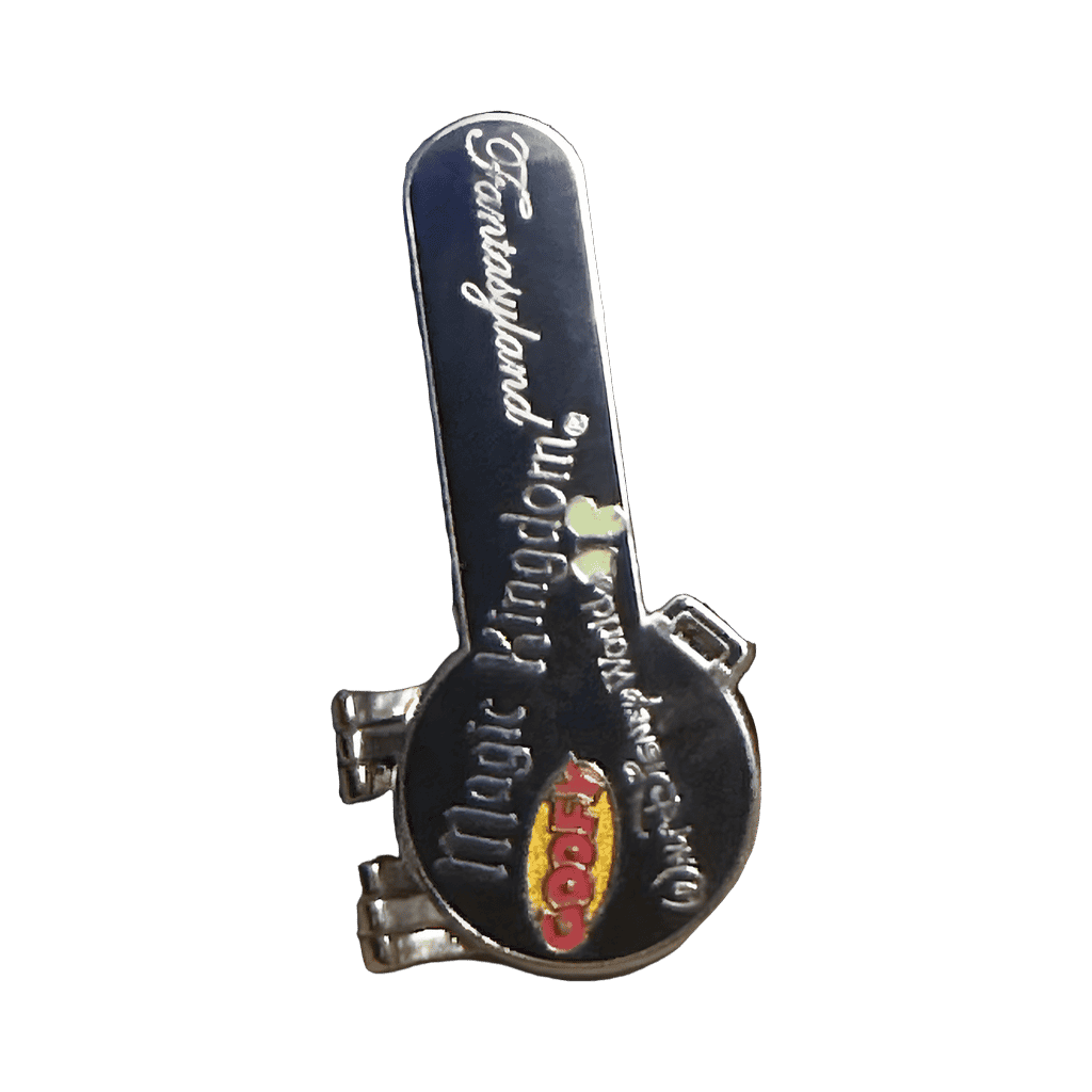 Goofy Banjo Case Disney pin