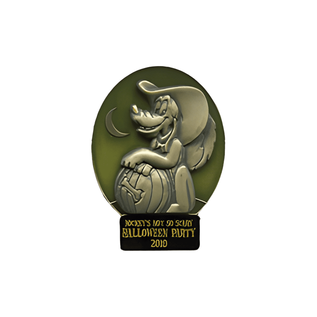 Musketeer Pluto Disney pin