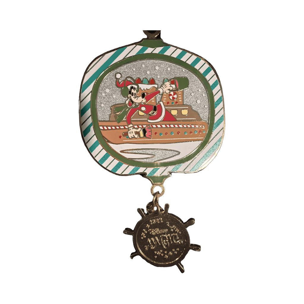 Disney Cruise Line Magic 2022 Ornament Goofy Pin Disney pin