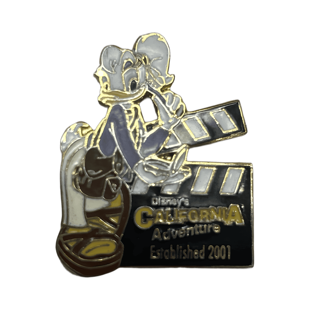 Daisy as Makeup Artist Disney pin