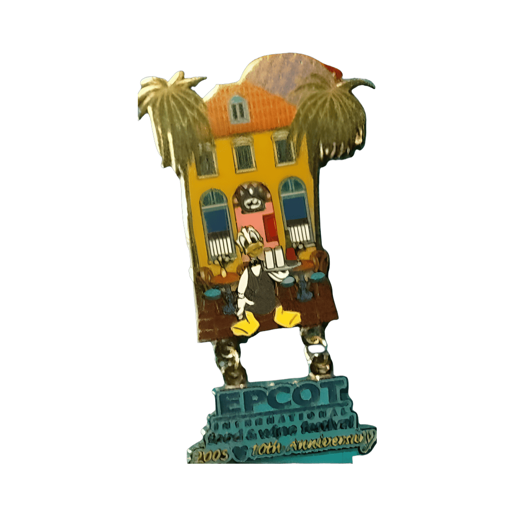 Sever Donald Dangle Disney pin