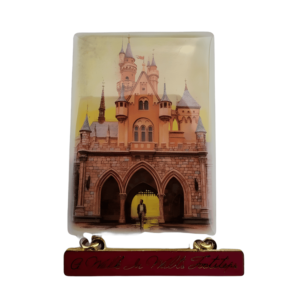 Dangle Disney pin