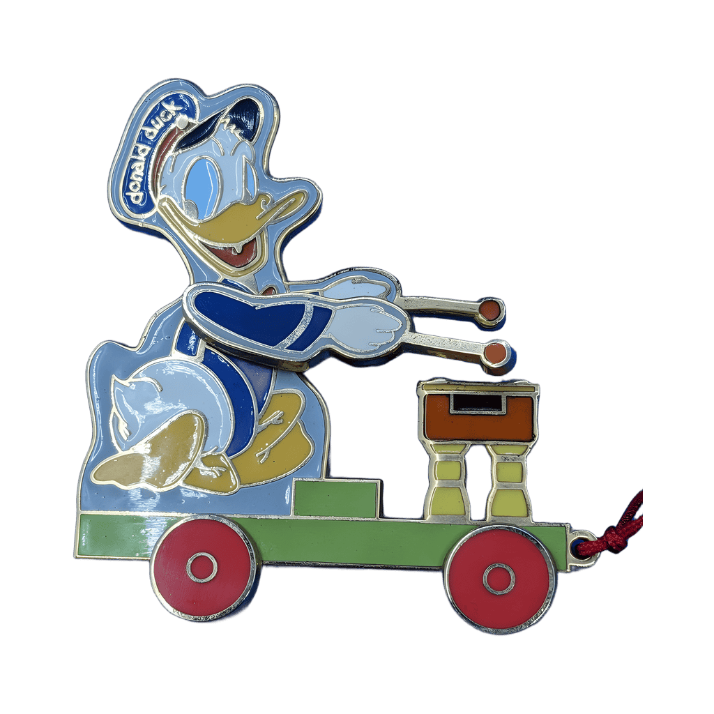 September 2004 - Donald Duck Pull Toy Disney pin
